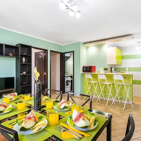 Apartment 556 Shopping Centre Pueblo Canario